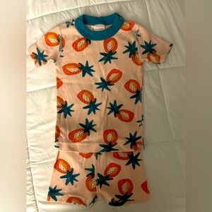 Hanna Andersson shortie pajamas 3T pineapples